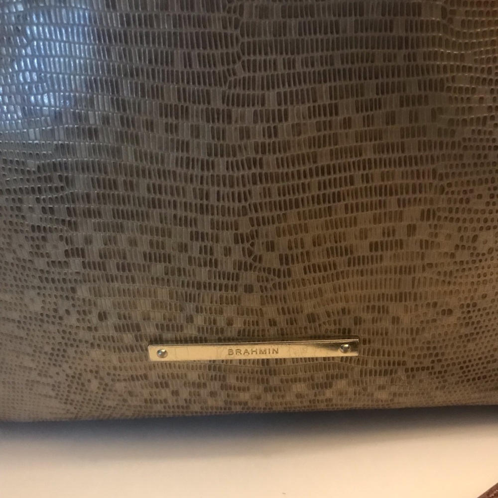 Brahmin Zip Top Croc-Embossed Leather Crossbody Handbag Purse 824 - Picture 4 of 16